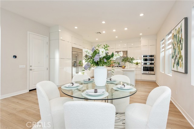 Image 13 of 43 For 220 Holliston