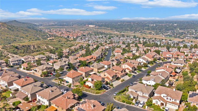 Detail Gallery Image 32 of 39 For 12116 via Santa Rosa, Sylmar,  CA 91342 - 4 Beds | 3 Baths