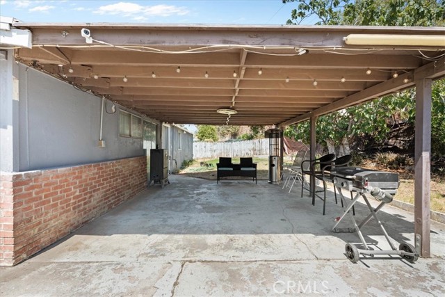 3350 Jennie Street, Jurupa Valley CA: https://media.crmls.org/medias/101b3977-0afd-4264-a2e2-bfc63f0e4f04.jpg