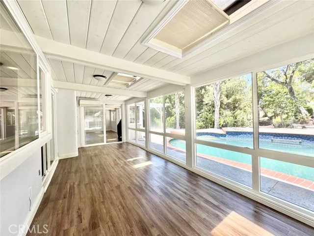 Image 18 of 23 For 21315 Pinehill Lane