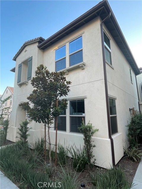 15992 Jamie Lane, Fontana CA: https://media.crmls.org/medias/101b55cd-1237-49ab-aef8-5816bcec0ea0.jpg