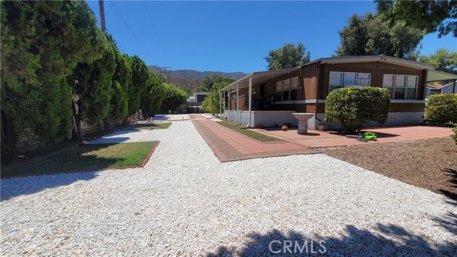 19817 Grand Avenue, Lake Elsinore CA: https://media.crmls.org/medias/101cc247-9b83-46c2-87e1-fb6b444d0391.jpg