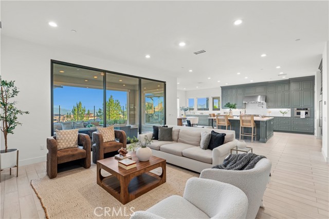 Detail Gallery Image 3 of 53 For 20526 W Deer Grass Ct, Porter Ranch,  CA 91326 - 5 Beds | 5/1 Baths