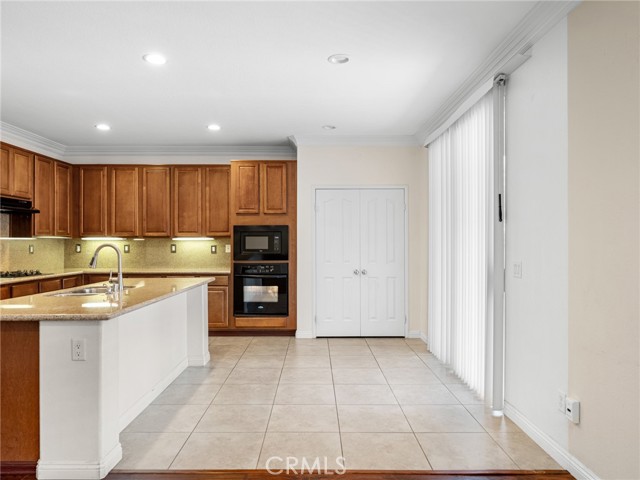 Detail Gallery Image 20 of 54 For 13647 Copper St, Victorville,  CA 92394 - 4 Beds | 3 Baths