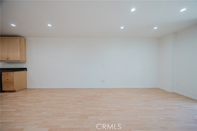 Detail Gallery Image 15 of 51 For 285 N Ventura Ave #5,  Ventura,  CA 93001 - 1 Beds | 1 Baths