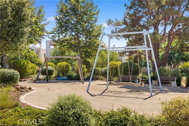 Detail Gallery Image 37 of 43 For 203 Lynx, Irvine,  CA 92618 - 3 Beds | 2/1 Baths