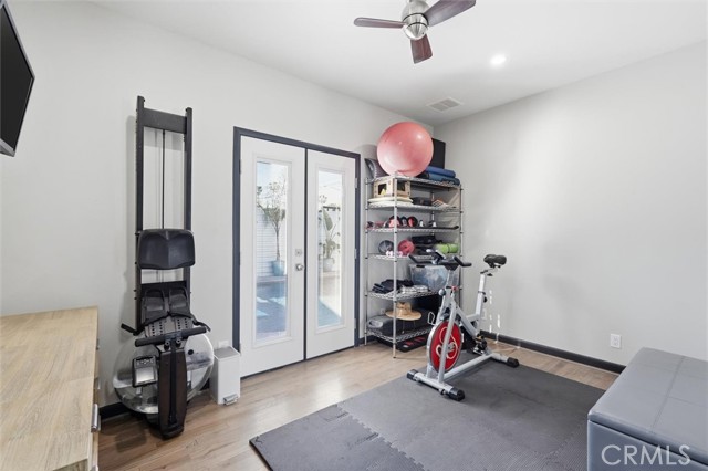 Detail Gallery Image 18 of 34 For 4415 Lime, Long Beach,  CA 90807 - 4 Beds | 3 Baths