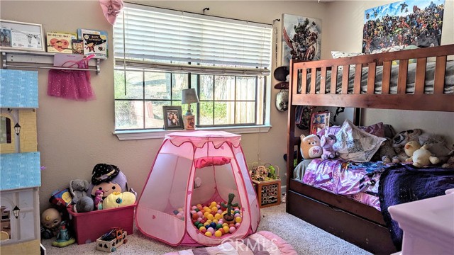 Secondary bedroom