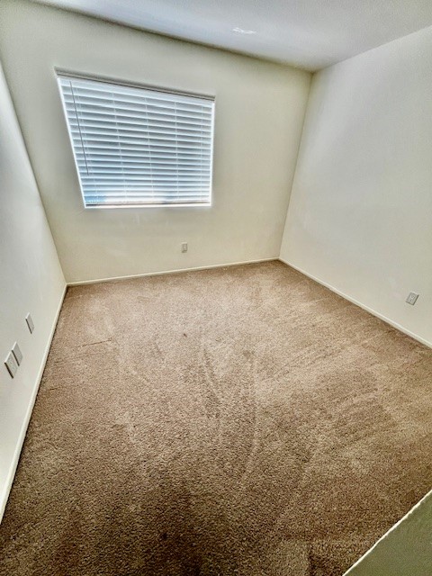 Detail Gallery Image 17 of 29 For 22040 Gault St #24,  Canoga Park,  CA 91303 - 2 Beds | 2 Baths