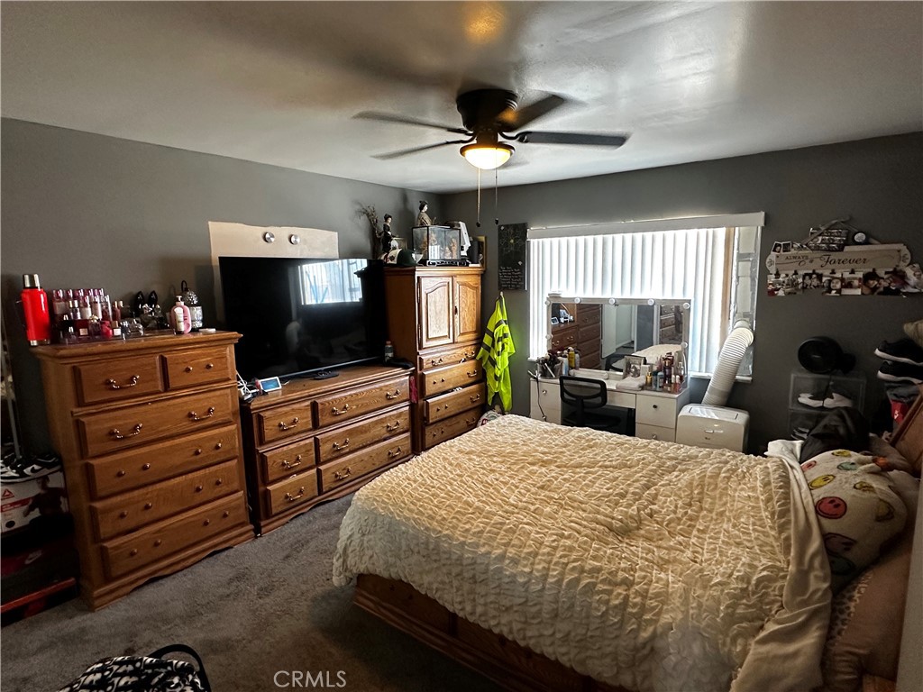 https://media.crmls.org/medias/1021a2dd-3258-4fbd-a623-45acbaa6a4da.jpg?preset=X-Large