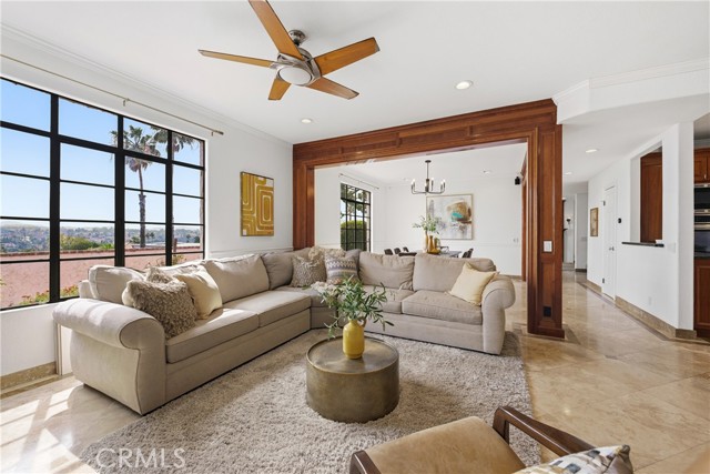 Detail Gallery Image 9 of 50 For 2044 Calle Yucca, Thousand Oaks,  CA 91360 - 4 Beds | 4 Baths