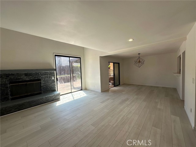 4412 Radcliff Lane, Santa Maria CA: https://media.crmls.org/medias/1022e12d-4efb-46ee-80dd-01f514e9bfe9.jpg
