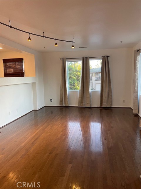 Detail Gallery Image 5 of 34 For 278 Woodcrest Ln, Aliso Viejo,  CA 92656 - 2 Beds | 2 Baths