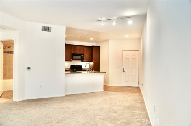Detail Gallery Image 4 of 16 For 1358 Scholarship, Irvine,  CA 92612 - 1 Beds | 1 Baths