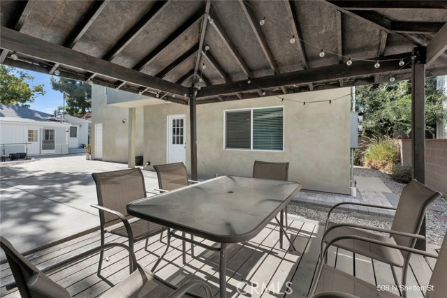 506 North Shelton Street photo 54