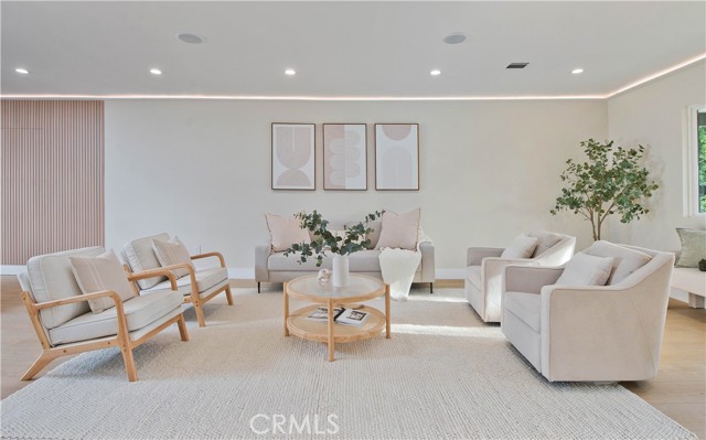 Detail Gallery Image 40 of 47 For 5864 Jamieson Ave, Encino,  CA 91316 - 3 Beds | 3 Baths