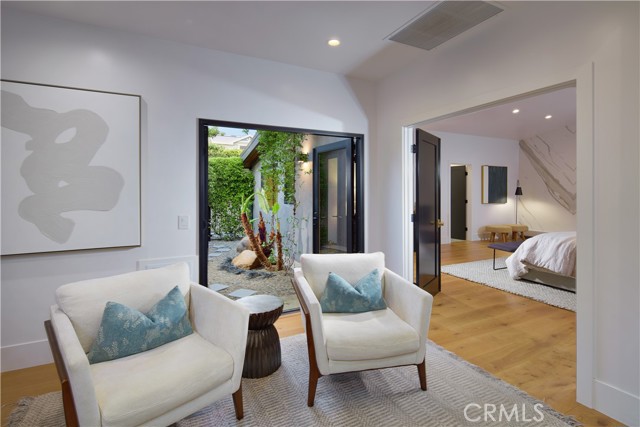 Detail Gallery Image 16 of 47 For 333 Milford Dr, Corona Del Mar,  CA 92625 - 4 Beds | 4/1 Baths