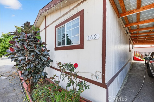 Detail Gallery Image 4 of 48 For 5450 N Paramount #169,  Long Beach,  CA 90805 - 3 Beds | 2 Baths