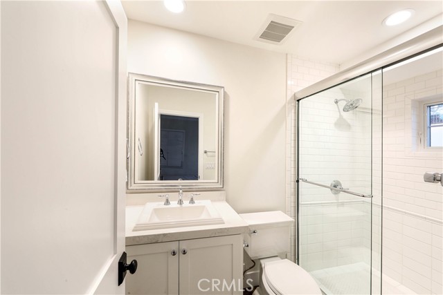 Detail Gallery Image 25 of 44 For 512 Jasmine Ave, Corona Del Mar,  CA 92625 - 3 Beds | 3/1 Baths