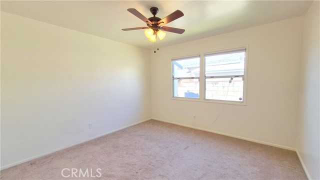 Detail Gallery Image 10 of 21 For 410 N Durrell Ave, Azusa,  CA 91702 - 3 Beds | 1 Baths