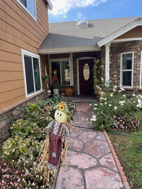 Detail Gallery Image 4 of 20 For 5175 Chapala Dr., Riverside,  CA 92507 - 4 Beds | 2 Baths