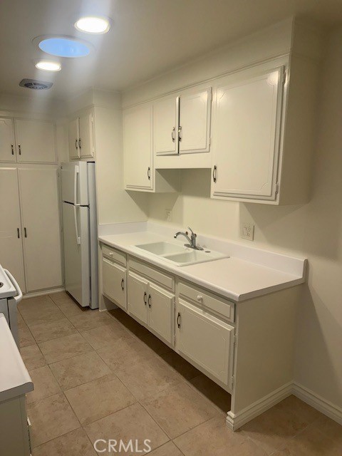 Detail Gallery Image 6 of 14 For 2210 via Mariposa #C,  Laguna Woods,  CA 92637 - 1 Beds | 1 Baths