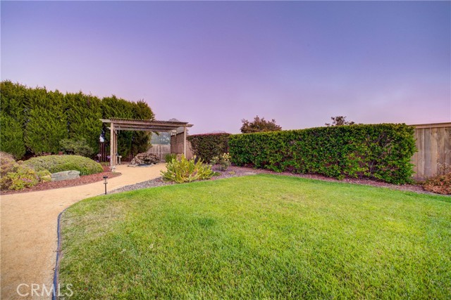 585 Red Tail Meadow Lane, Arroyo Grande CA: https://media.crmls.org/medias/102a101b-8b00-483b-ad9c-6fb87a47ca2a.jpg