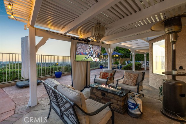 1701 Calle Catalina, San Dimas CA: https://media.crmls.org/medias/102b6e00-34f7-4f94-a2d9-4f46ffaa7fb0.jpg