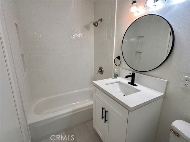 Detail Gallery Image 8 of 10 For 478 W Jackson St, Rialto,  CA 92376 - 3 Beds | 1/1 Baths