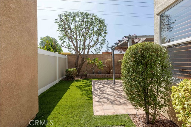 35 Juniper Ct, Stanton, CA 90680 photo 41