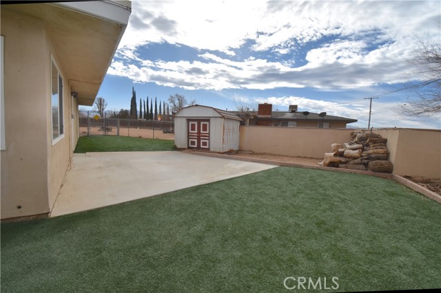 Detail Gallery Image 19 of 20 For 13076 Osage Rd, Apple Valley,  CA 92308 - 4 Beds | 2 Baths