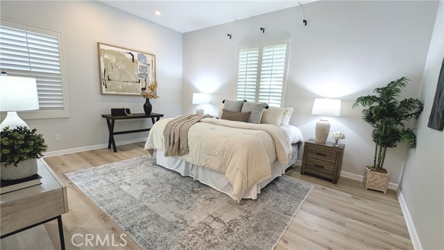 Detail Gallery Image 6 of 21 For 22 Ridge Valley, Irvine,  CA 92618 - 3 Beds | 3/1 Baths