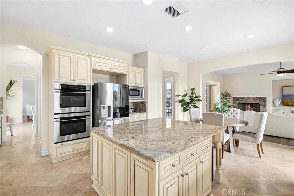 MLS #PW25263407 image #4