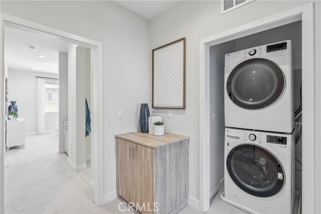 Detail Gallery Image 5 of 7 For 11716 Arkansas St #H,  Artesia,  CA 90701 - 3 Beds | 3 Baths