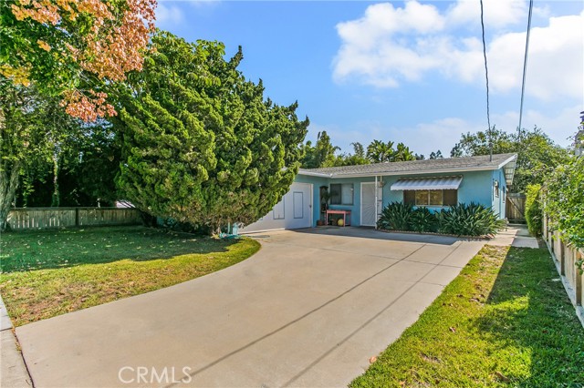2234 Avalon Street, Costa Mesa CA: https://media.crmls.org/medias/102ef4fa-f732-4792-9d32-d7807398b796.jpg