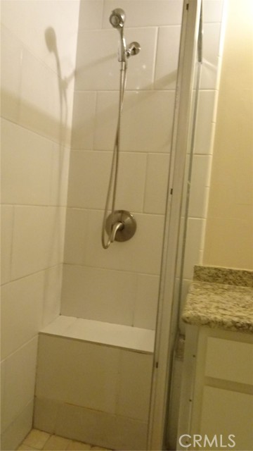 Image 3 of 12 For 800 Palm Avenue A