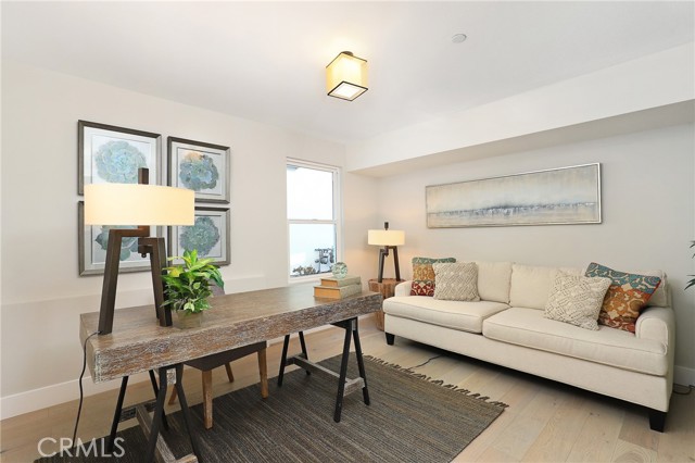 5 Brookline Avenue, Phillips Ranch CA: https://media.crmls.org/medias/102f574c-8767-4fa2-b435-e82c49ae5409.jpg