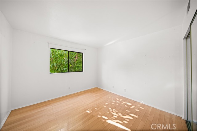 64 North Mar Vista Avenue, 103 photo 13