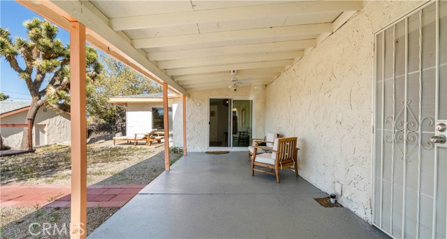 57966 El Dorado Drive, Yucca Valley CA: https://media.crmls.org/medias/1030e31d-6778-446a-aaed-a0ab5c18989c.jpg