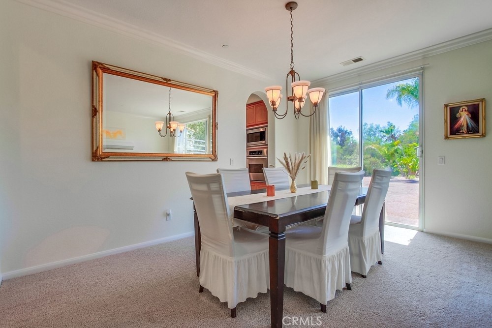 MLS #OC25182167 img 10