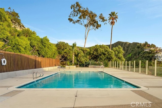 21701 Wesley Drive # B, Laguna Beach, California 92651, 2 Bedrooms Bedrooms, ,1 BathroomBathrooms,Residential Lease,For Rent,21701 Wesley Drive # B,CROC24164595