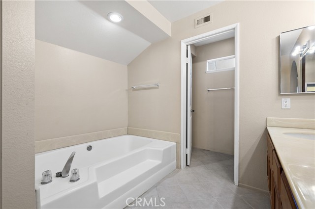 Detail Gallery Image 32 of 50 For 1000 Heaton Moor, Walnut,  CA 91789 - 4 Beds | 3 Baths