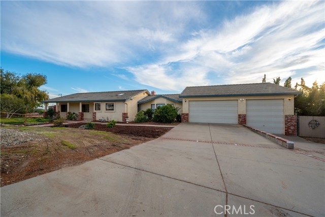 Detail Gallery Image 11 of 74 For 1561 Cielo Ln, Nipomo,  CA 93444 - 4 Beds | 2/1 Baths