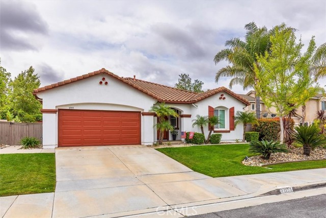 Detail Gallery Image 2 of 42 For 31955 Avenida Mallari, Temecula,  CA 92591 - 3 Beds | 2 Baths