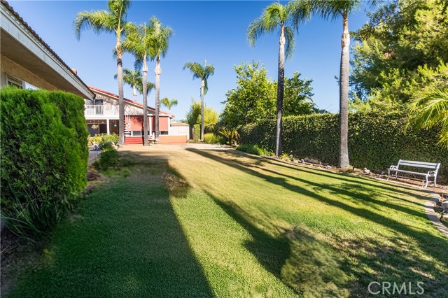 2241 N 1st Avenue, Upland CA: https://media.crmls.org/medias/1034aae5-5cf8-4ce6-84e3-294b0b35b377.jpg
