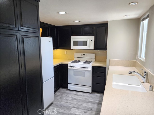 150 Cypress Avenue, Cayucos CA: https://media.crmls.org/medias/10357915-eedb-4c8c-8707-4ed573b9eb43.jpg