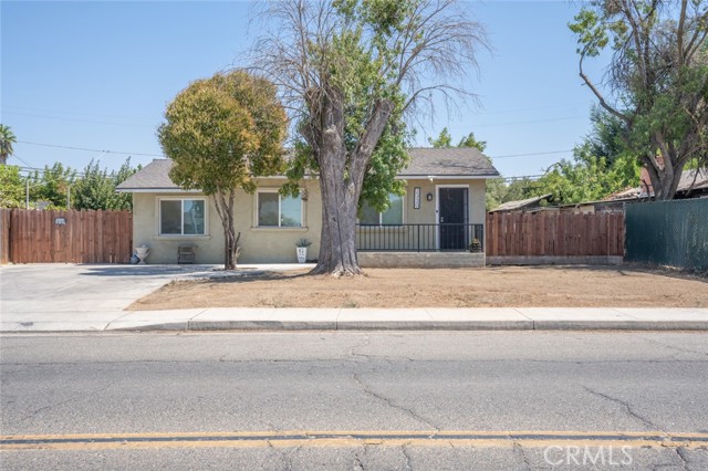 Detail Gallery Image 1 of 1 For 2330 Beachwood Dr, Merced,  CA 95348 - 3 Beds | 2 Baths