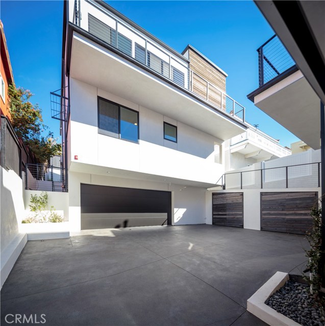 MLS# PV23074994