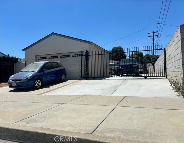 904 W E Street, Ontario CA: https://media.crmls.org/medias/10378b87-957f-40ca-bb46-8e6e91106e50.jpg