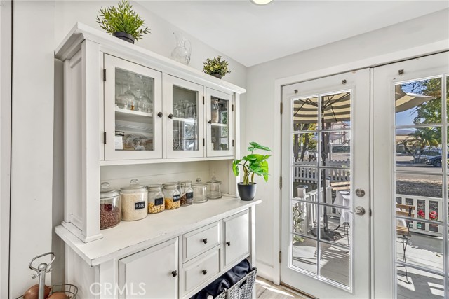 Detail Gallery Image 11 of 26 For 2884 Crescent-Way Thousand Oaks Way, Thousand Oaks,  CA 91362 - 2 Beds | 1 Baths